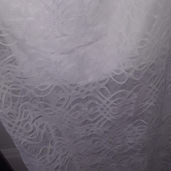 Dress - Picture 4 of 4